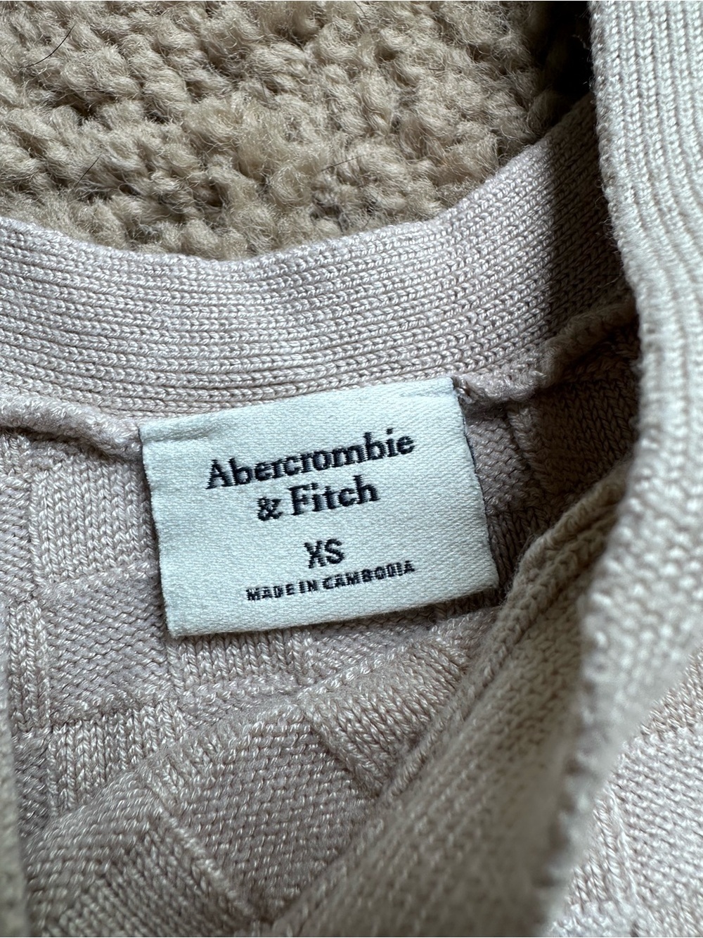 Abercrombie & Fitch White Textured Scoop Tank - Picture 4 of 4